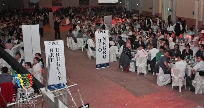 57-cena_clausura_02.jpg